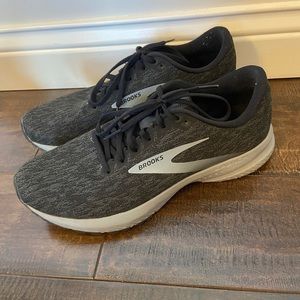 Brooks Launch 7 Shoes size 9.5